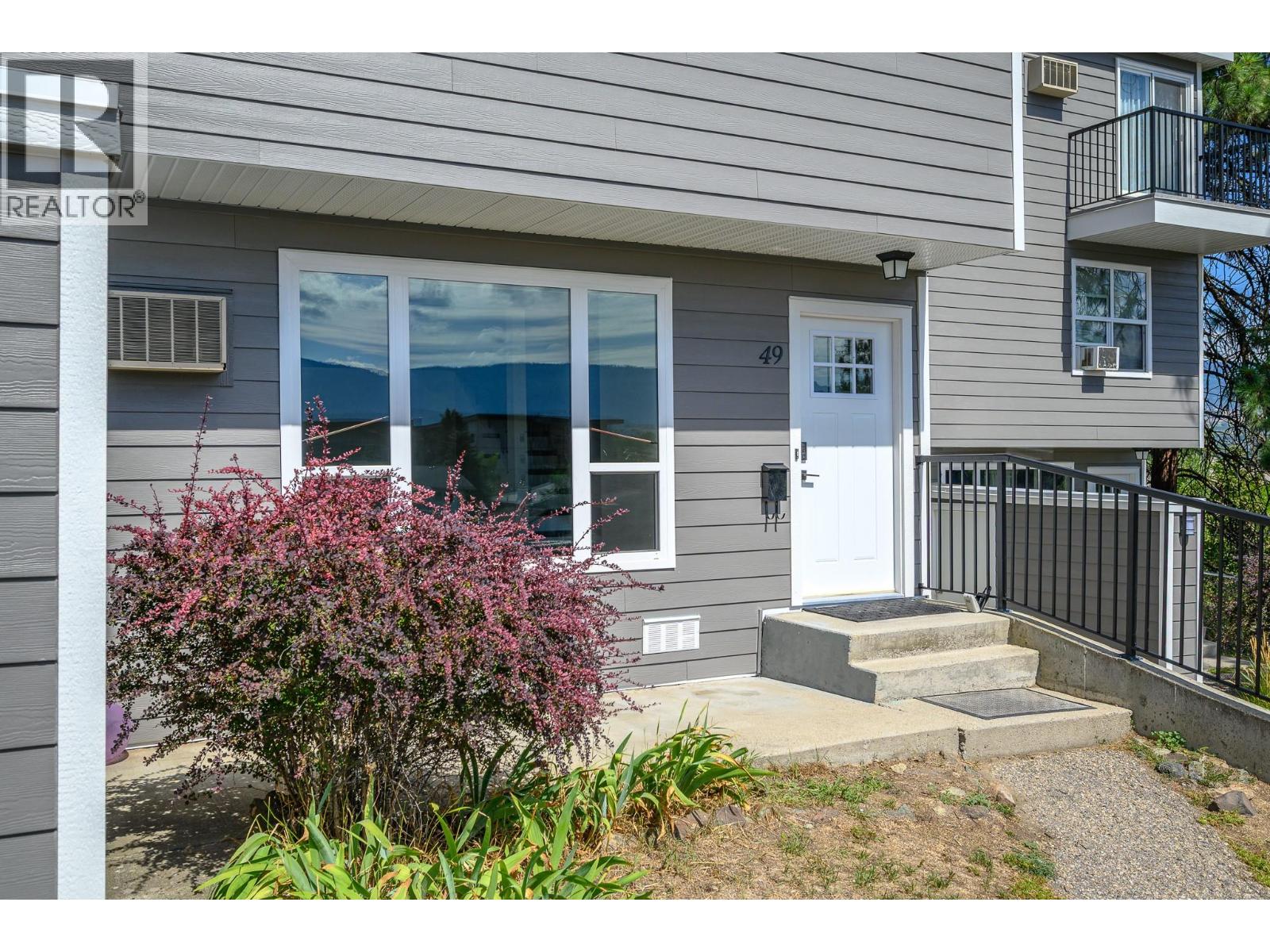 #49 3800 40 Avenue - 3