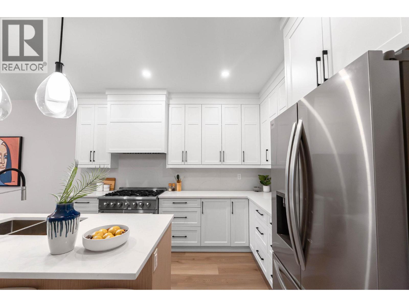  1671 Harbour View Crescent, Kelowna