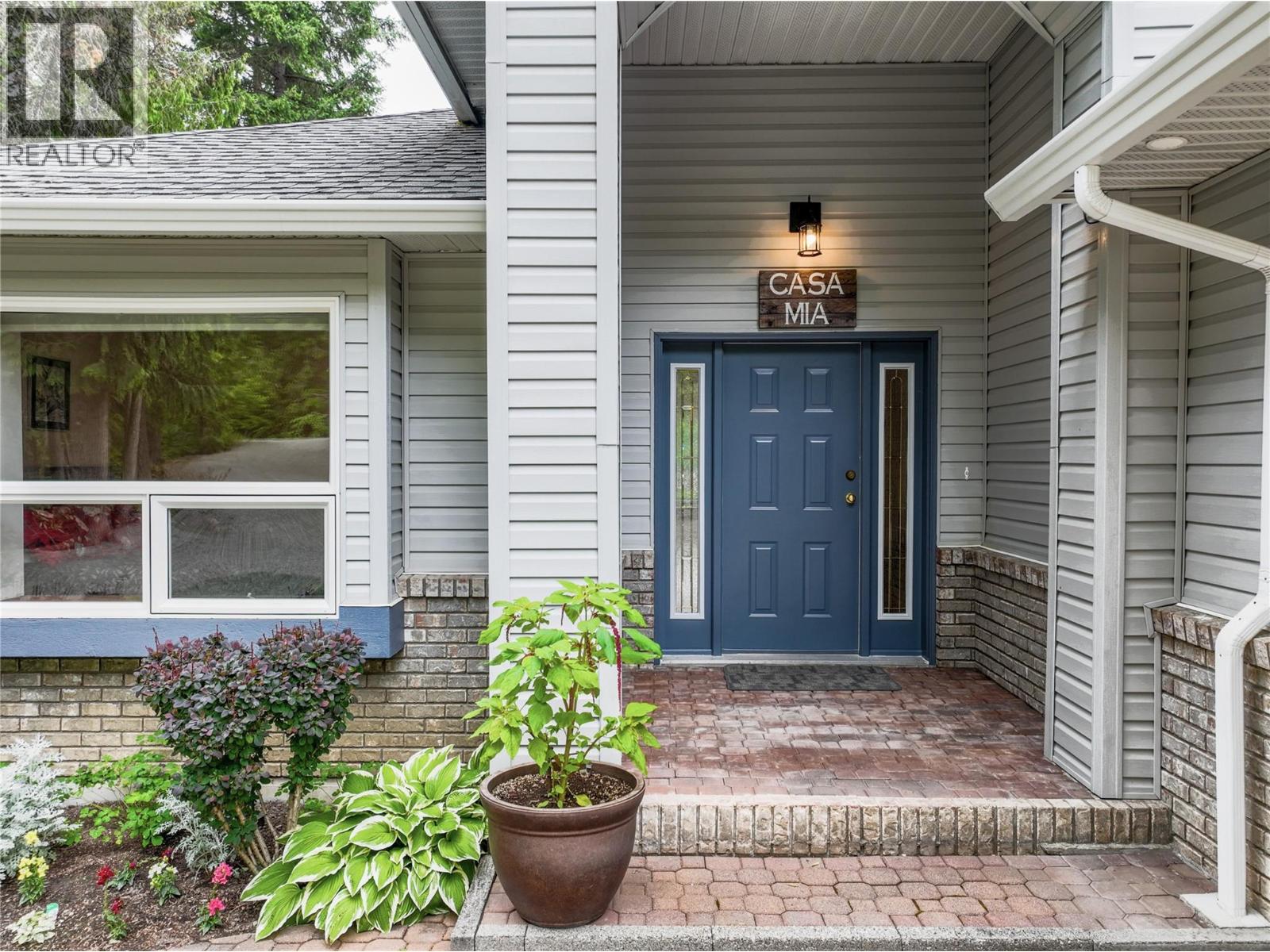  4283 Eagle Bay Road, Eagle Bay