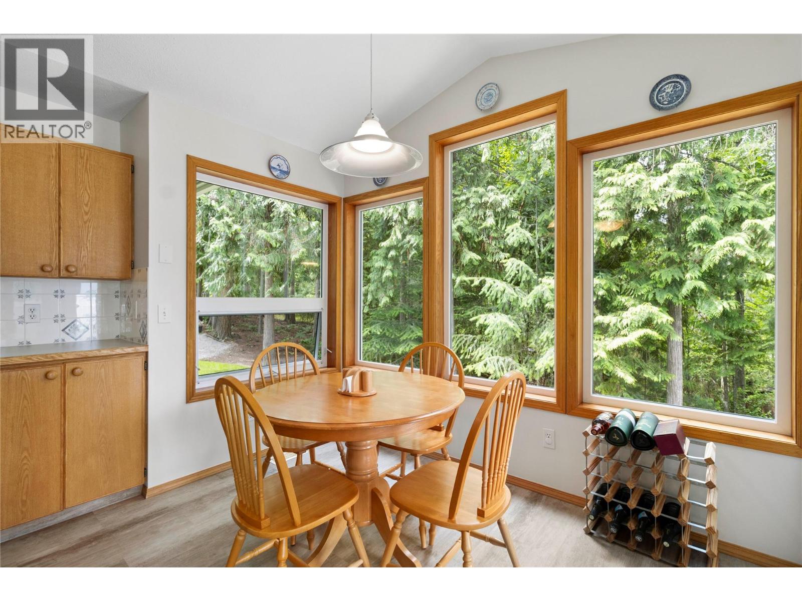  4283 Eagle Bay Road, Eagle Bay