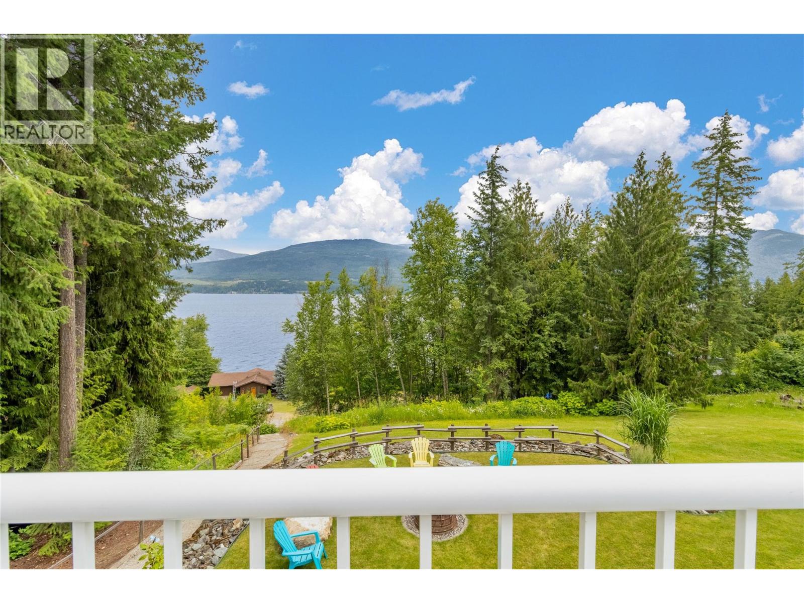  4283 Eagle Bay Road, Eagle Bay