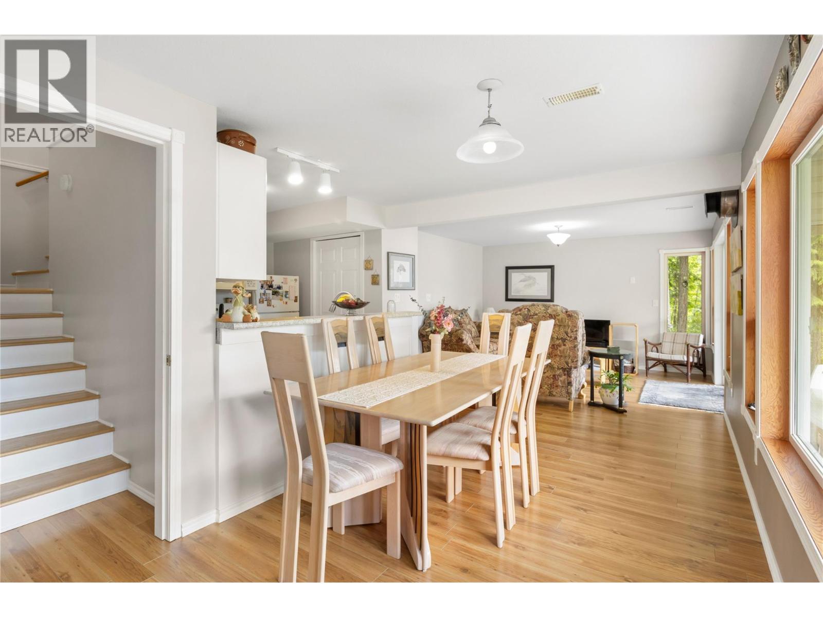  4283 Eagle Bay Road, Eagle Bay