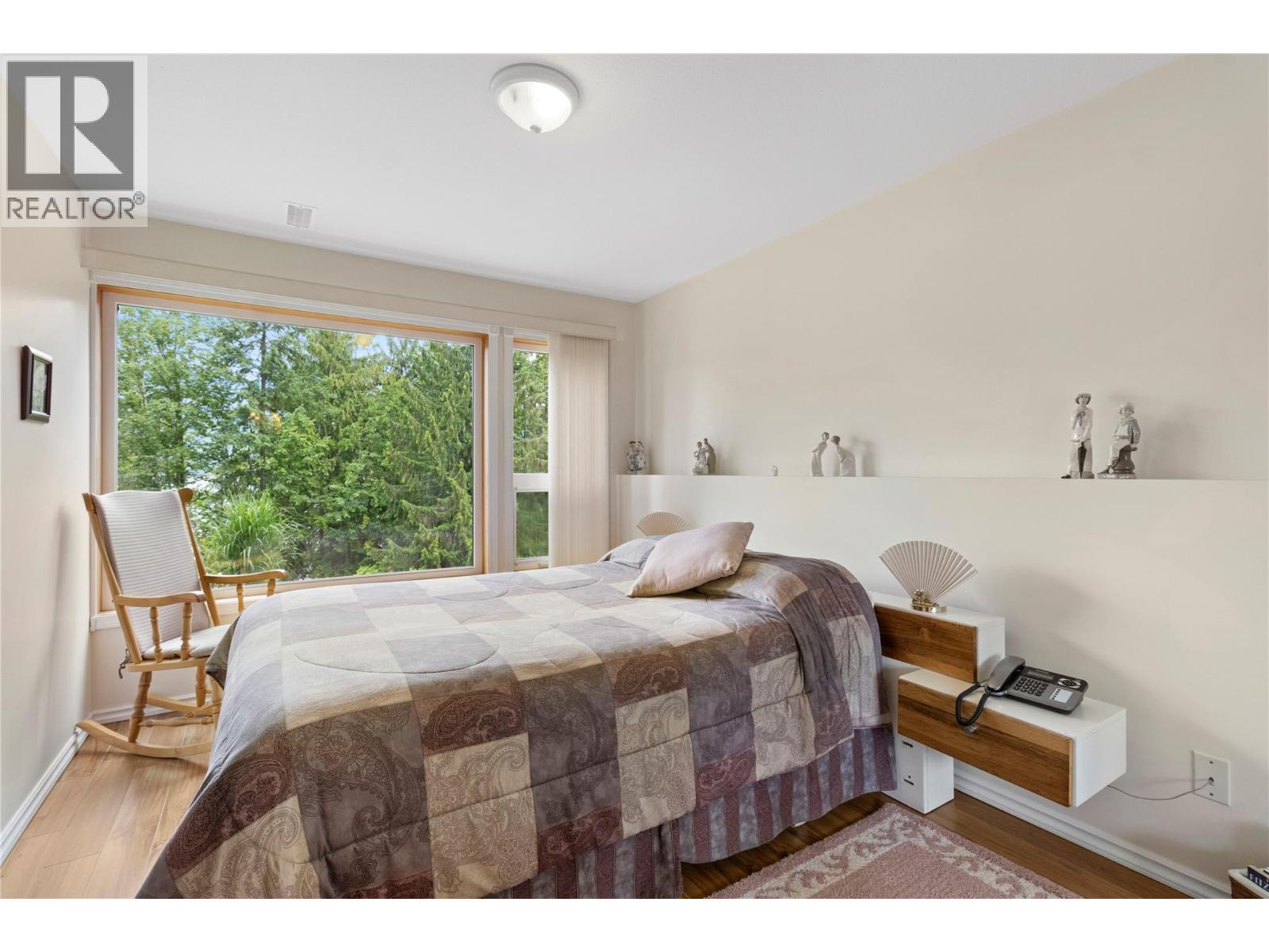  4283 Eagle Bay Road, Eagle Bay