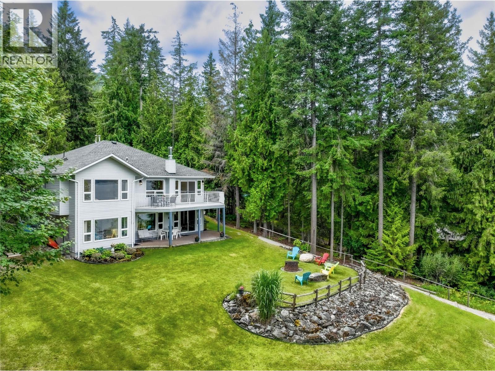  4283 Eagle Bay Road, Eagle Bay