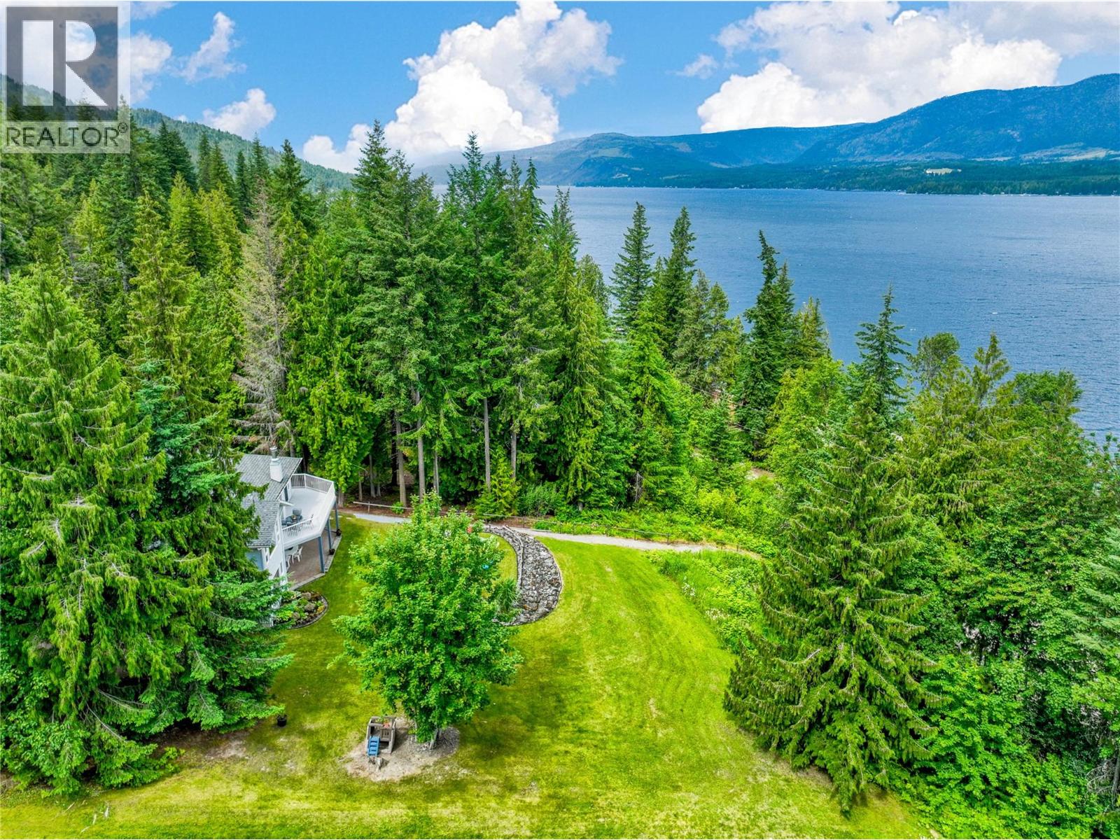  4283 Eagle Bay Road, Eagle Bay