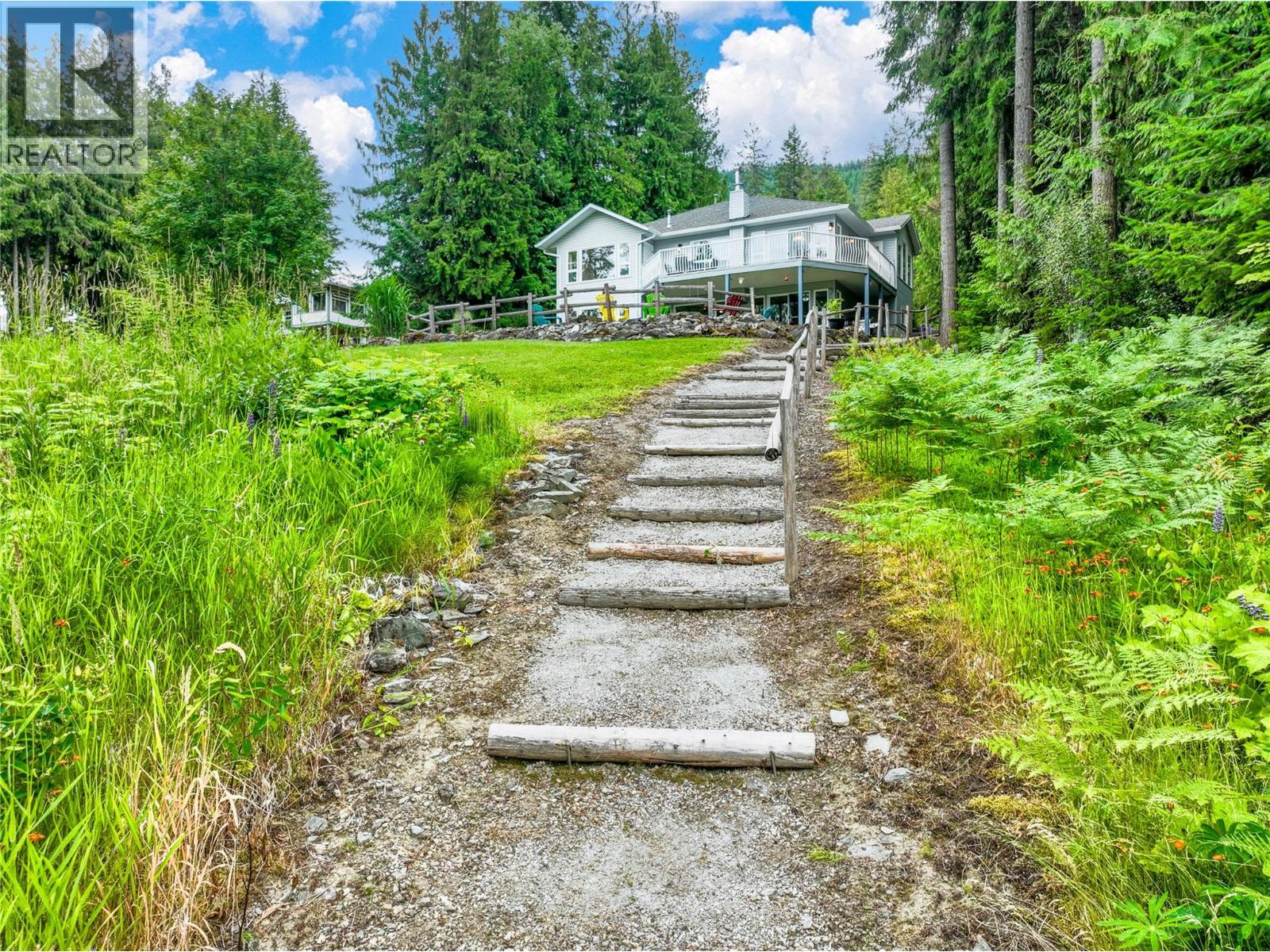  4283 Eagle Bay Road, Eagle Bay