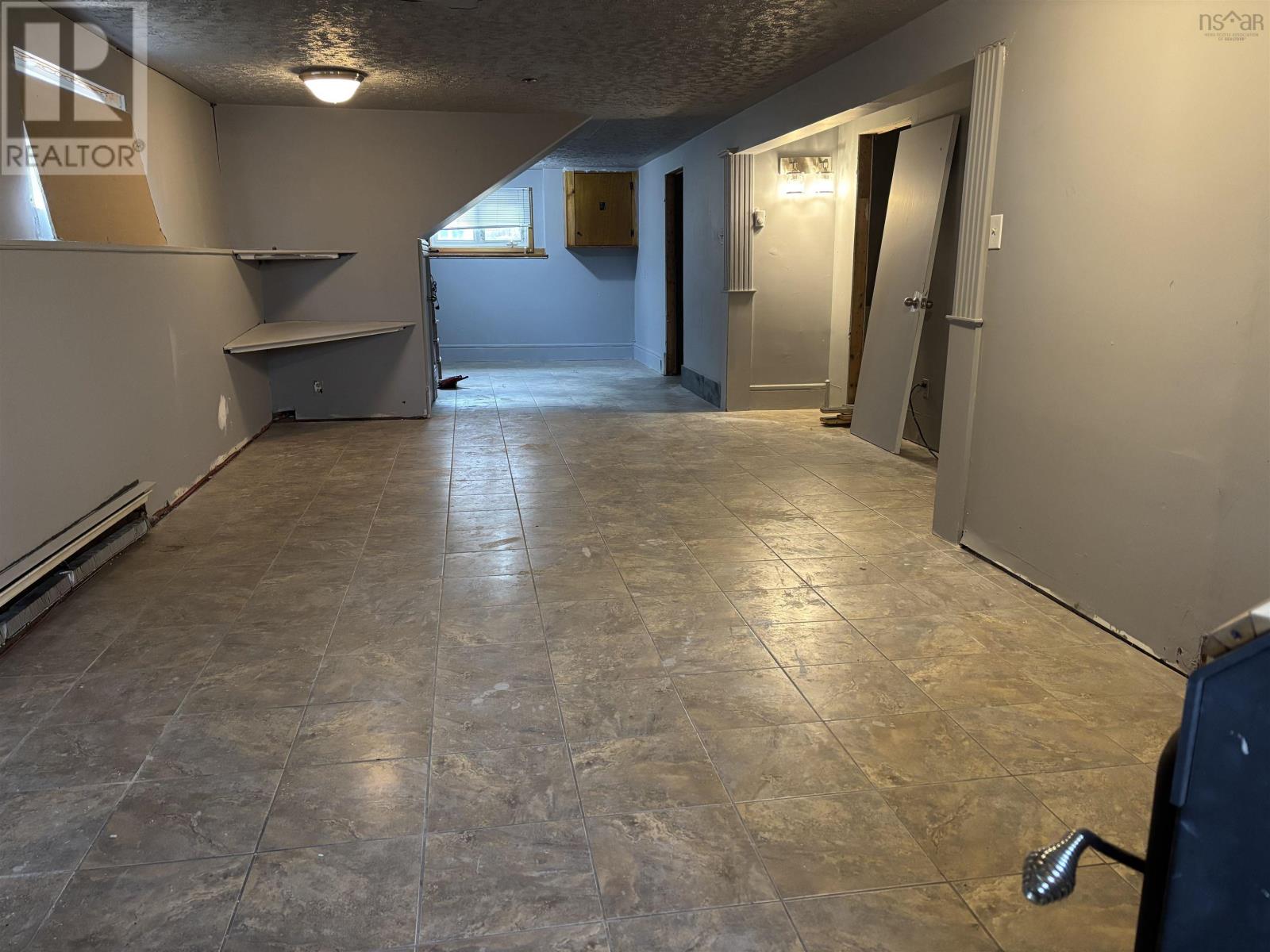 Property 26 of 44 of 18 Princeton Court