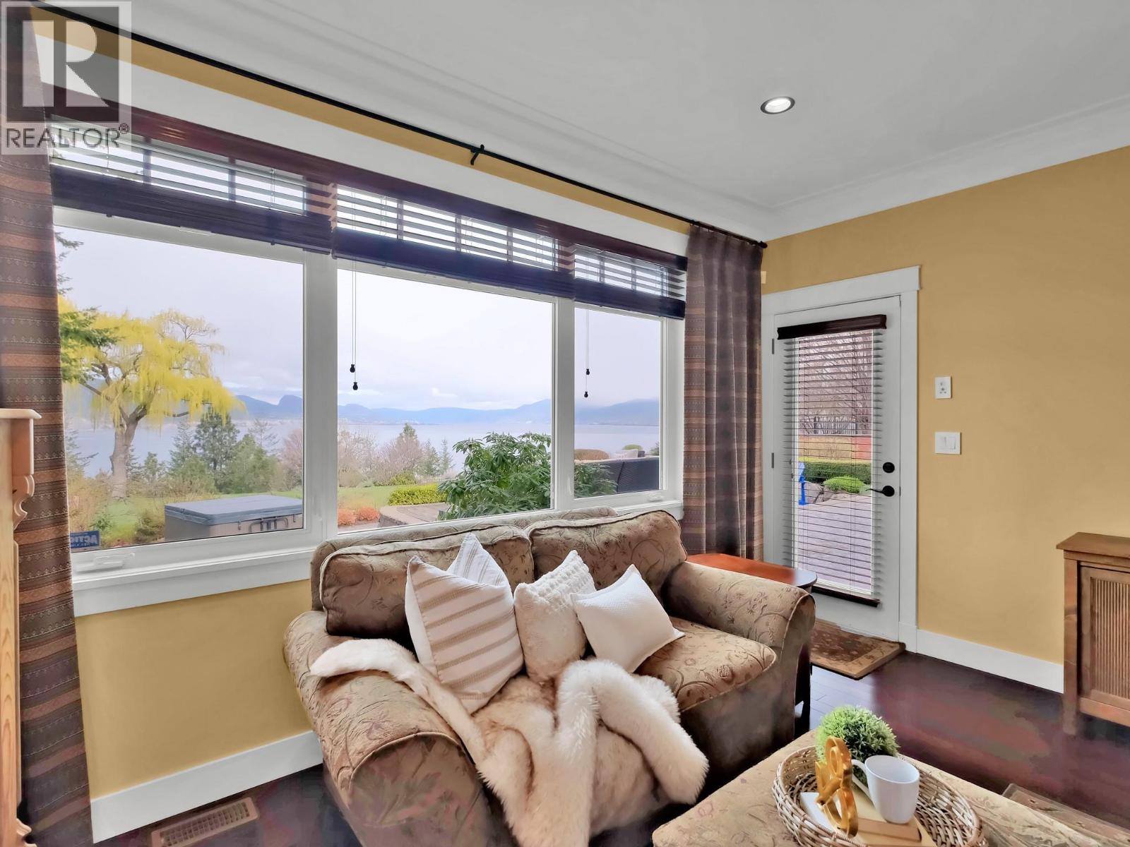 162 VANCOUVER Place, Penticton