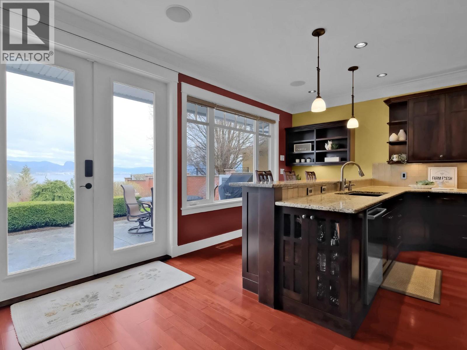 162 VANCOUVER Place, Penticton