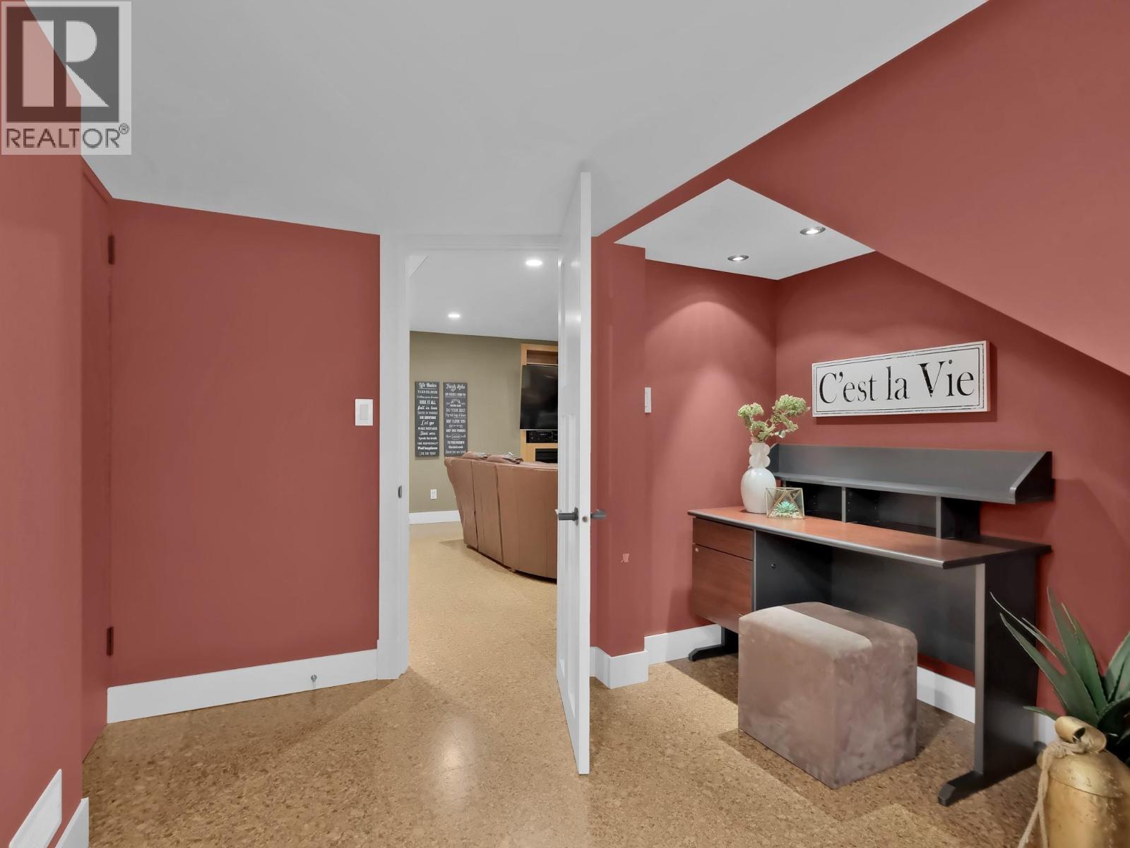 162 VANCOUVER Place, Penticton