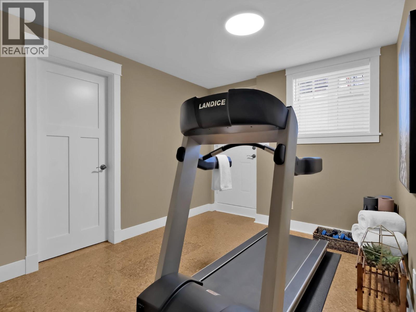 162 VANCOUVER Place, Penticton