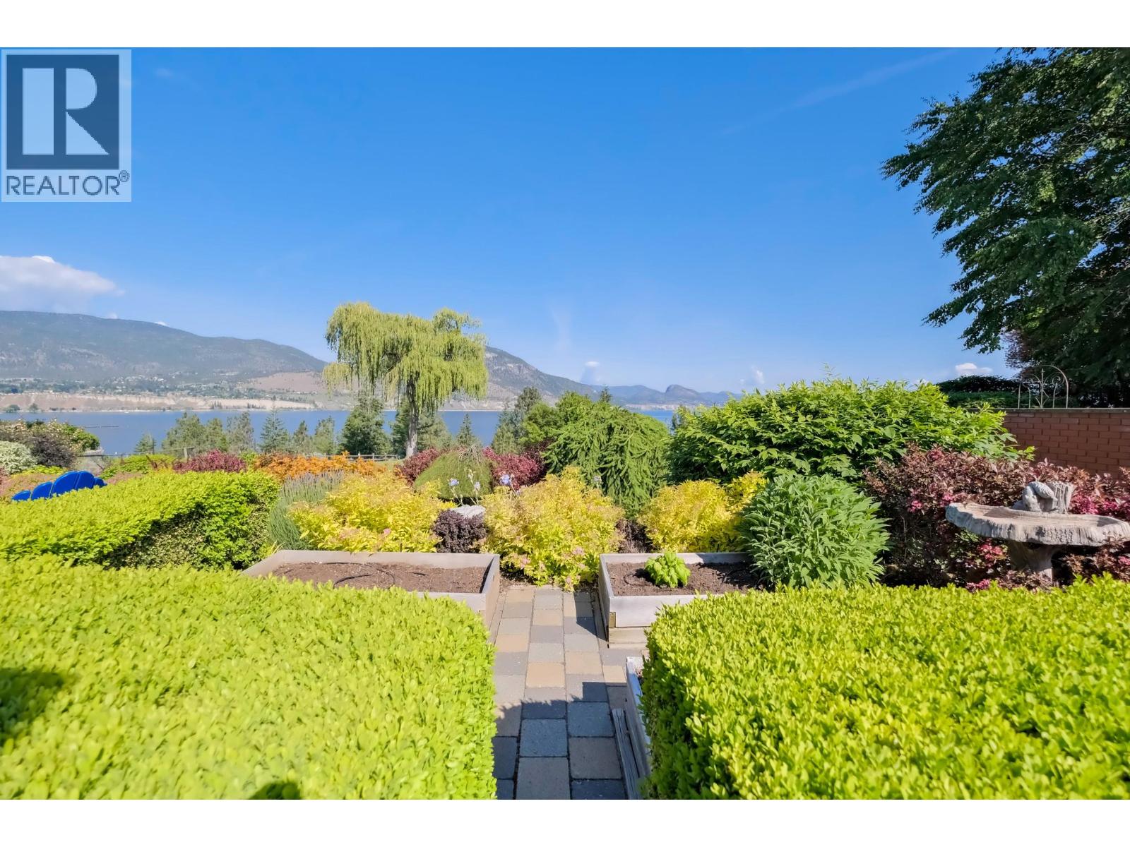 162 VANCOUVER Place, Penticton