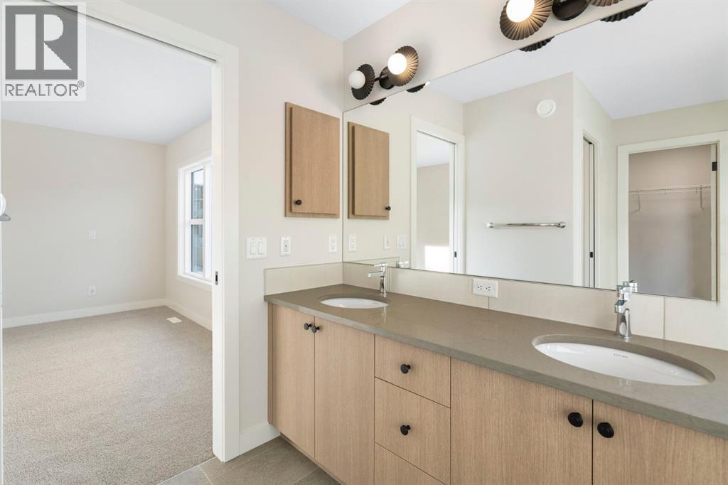 338 Rivercrest Road, Cochrane