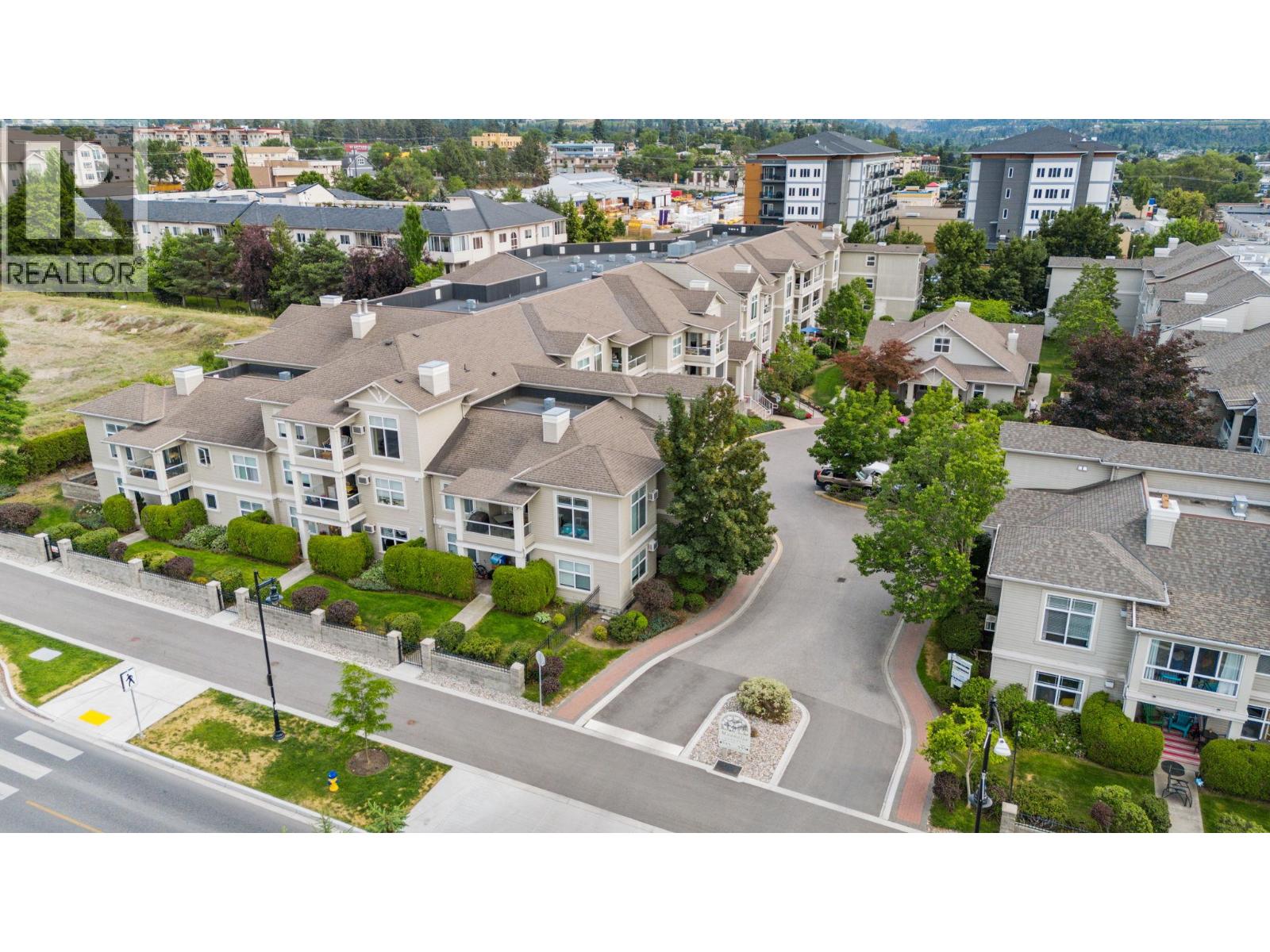 #311 515 Houghton Road - 24