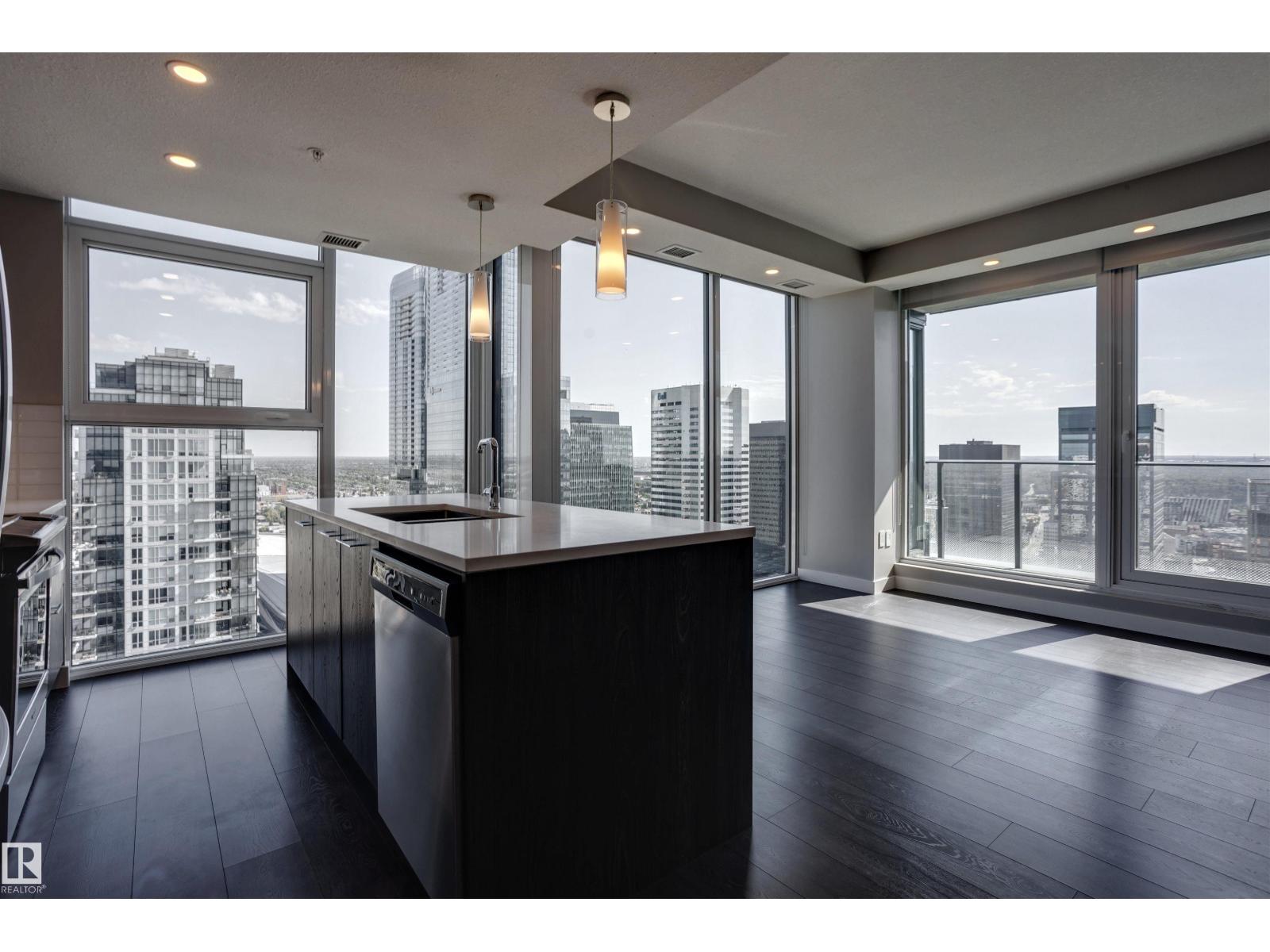 
          3303 10180 103 Street NW
            <br/>
            <span>Edmonton</span>
            , 
            <span>AB</span>
             <span>T5J0L1</span>
         - Photo 9