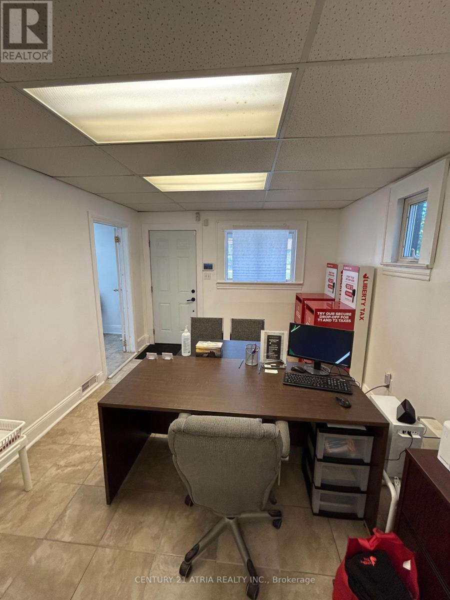 41 BLOOR STREET E - 16