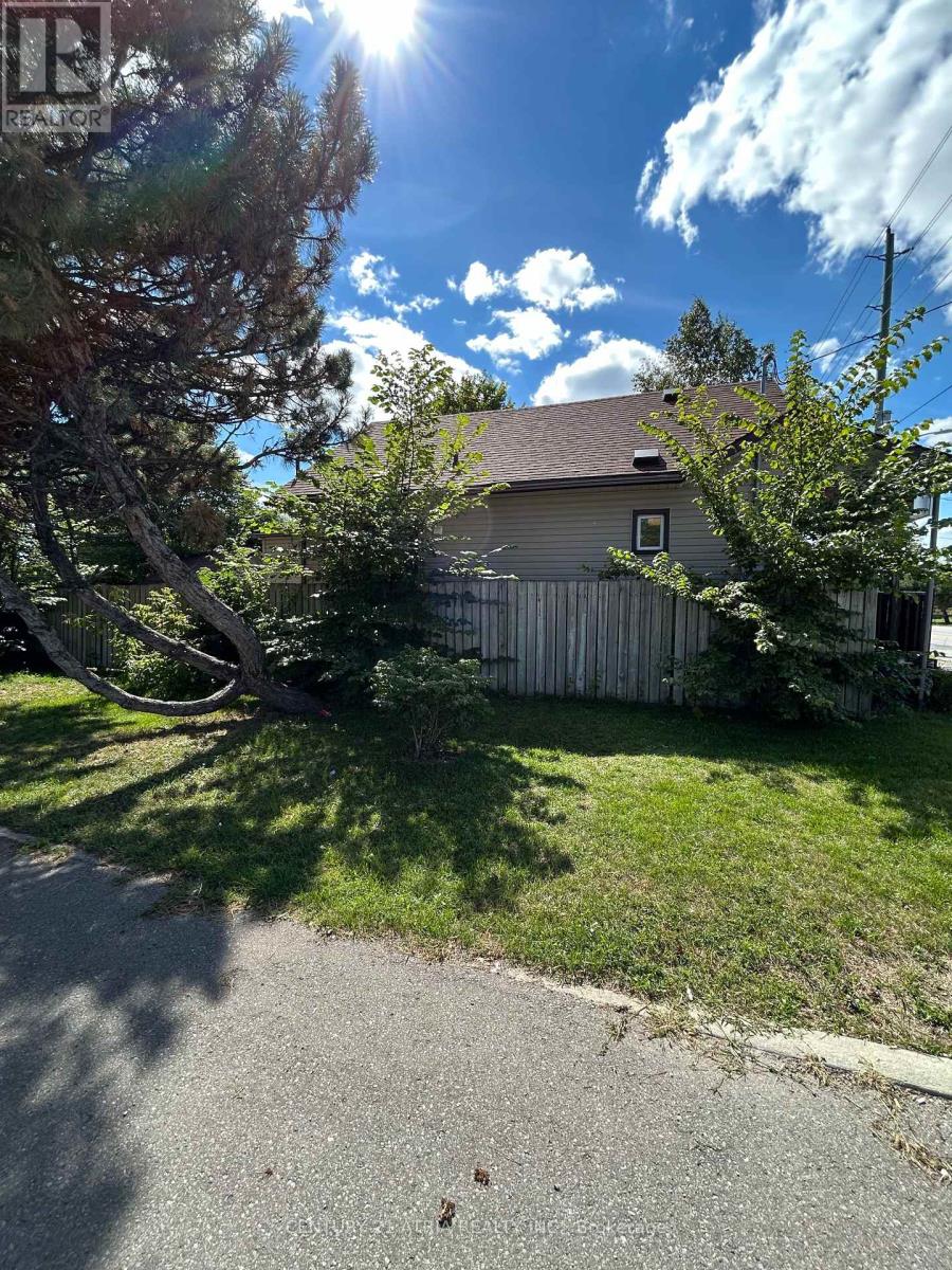 41 BLOOR STREET E - 5