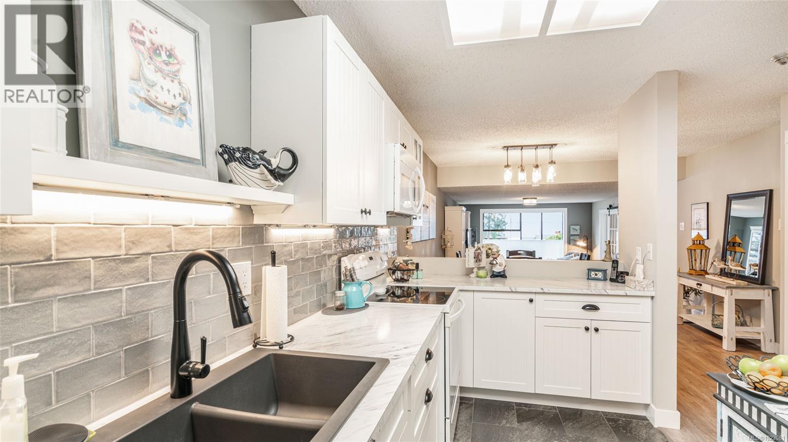 205 309 Morison Ave, Parksville