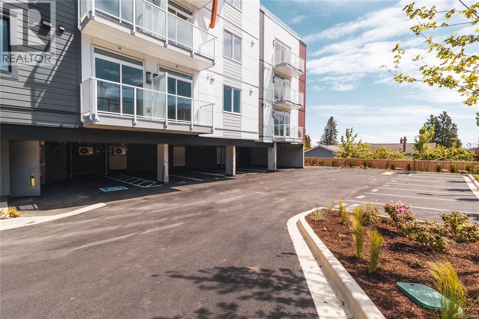 #102 201 DOGWOOD DR - 24