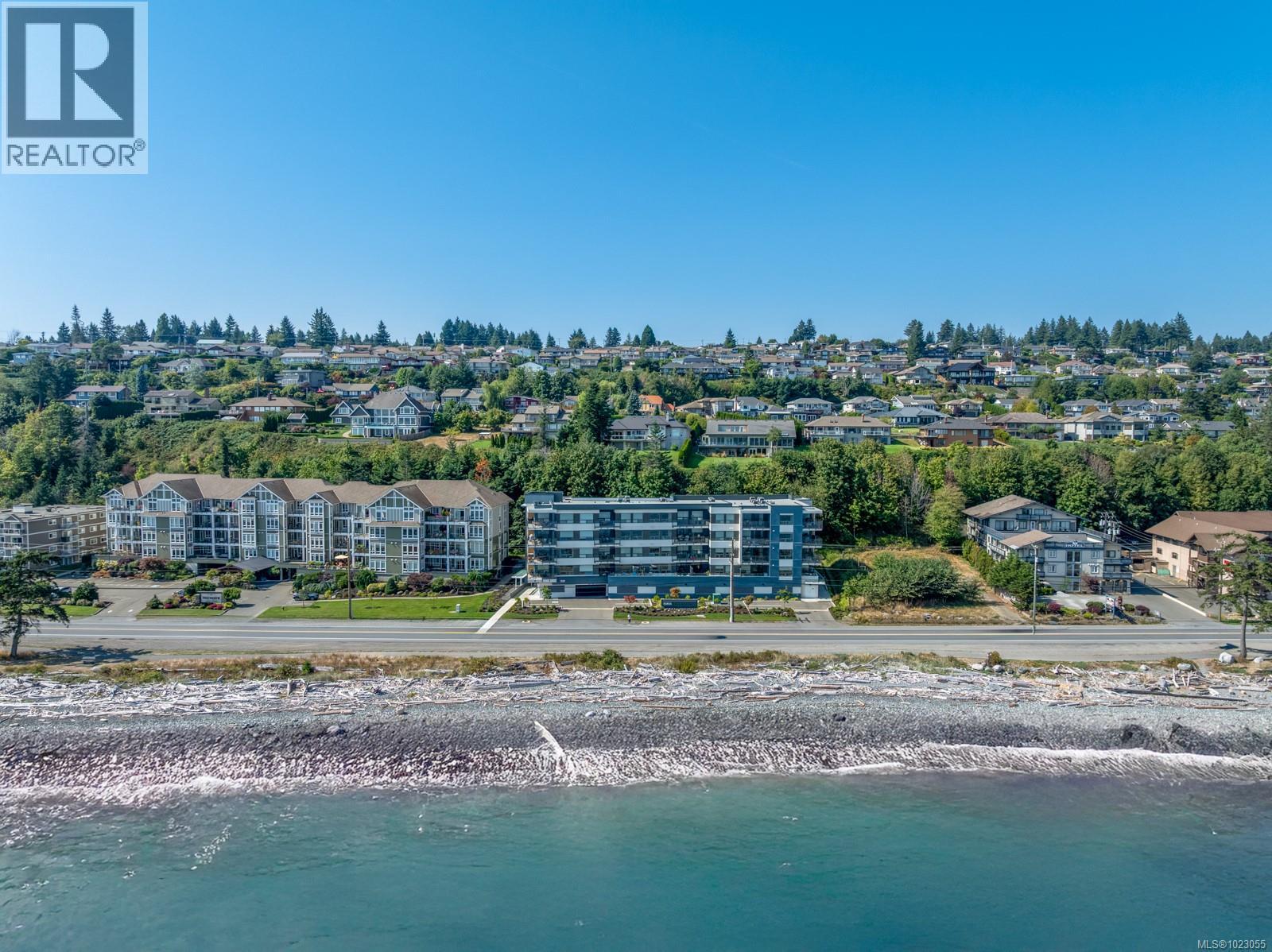 #505 536 ISLAND HWY S - 29