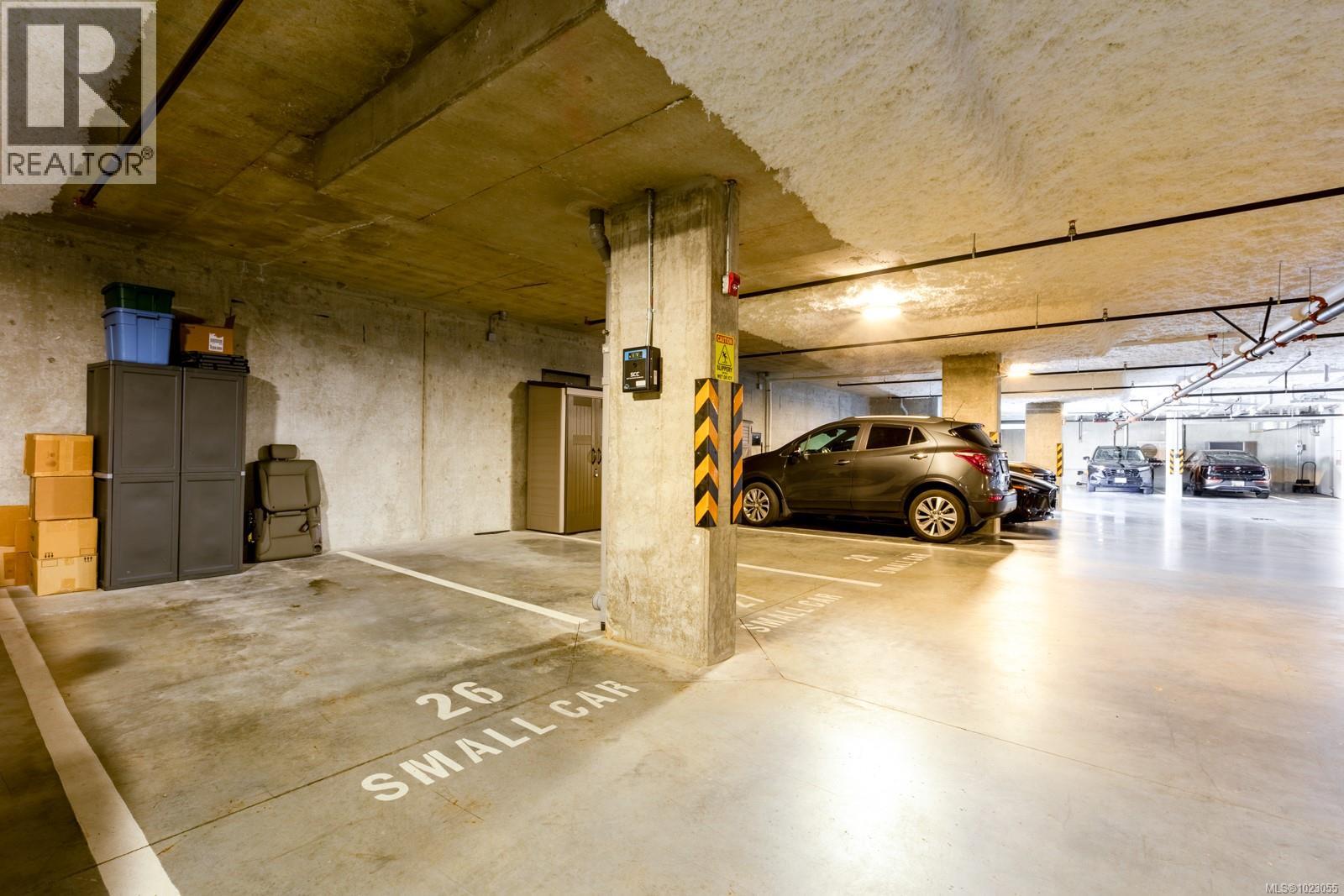 #505 536 ISLAND HWY S - 37