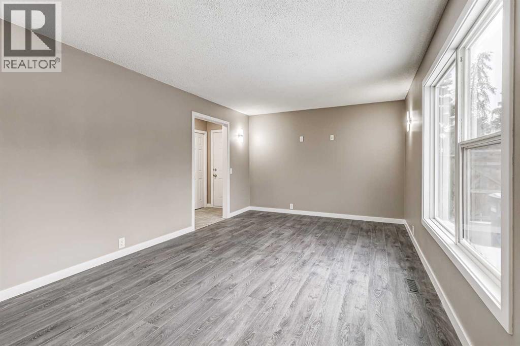 Single Family House for Sale in  A Avenue Forest Heights Calgary 