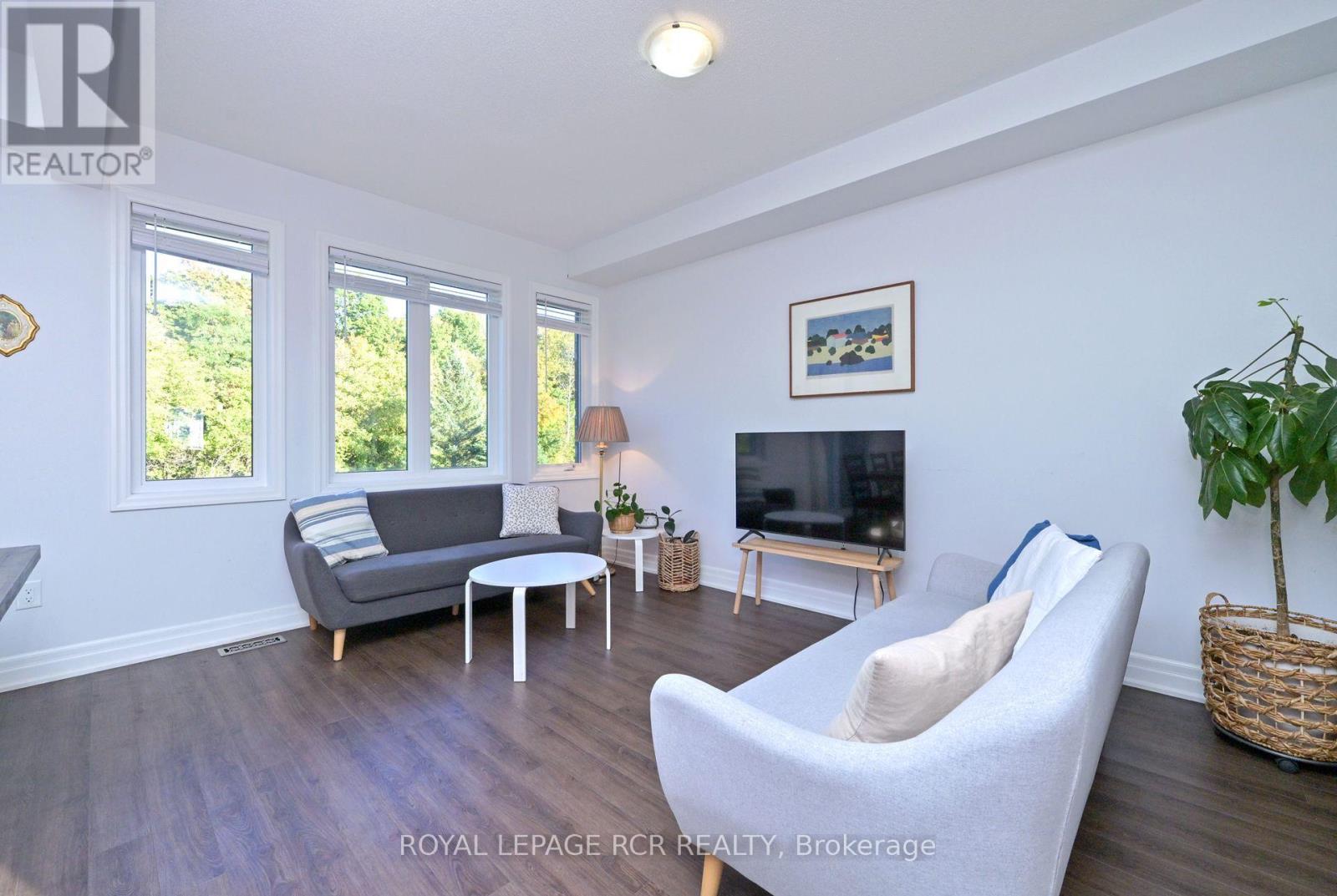 96 WOOD CRESCENT - Photo 5 of 29, Essa (Angus), Ontario