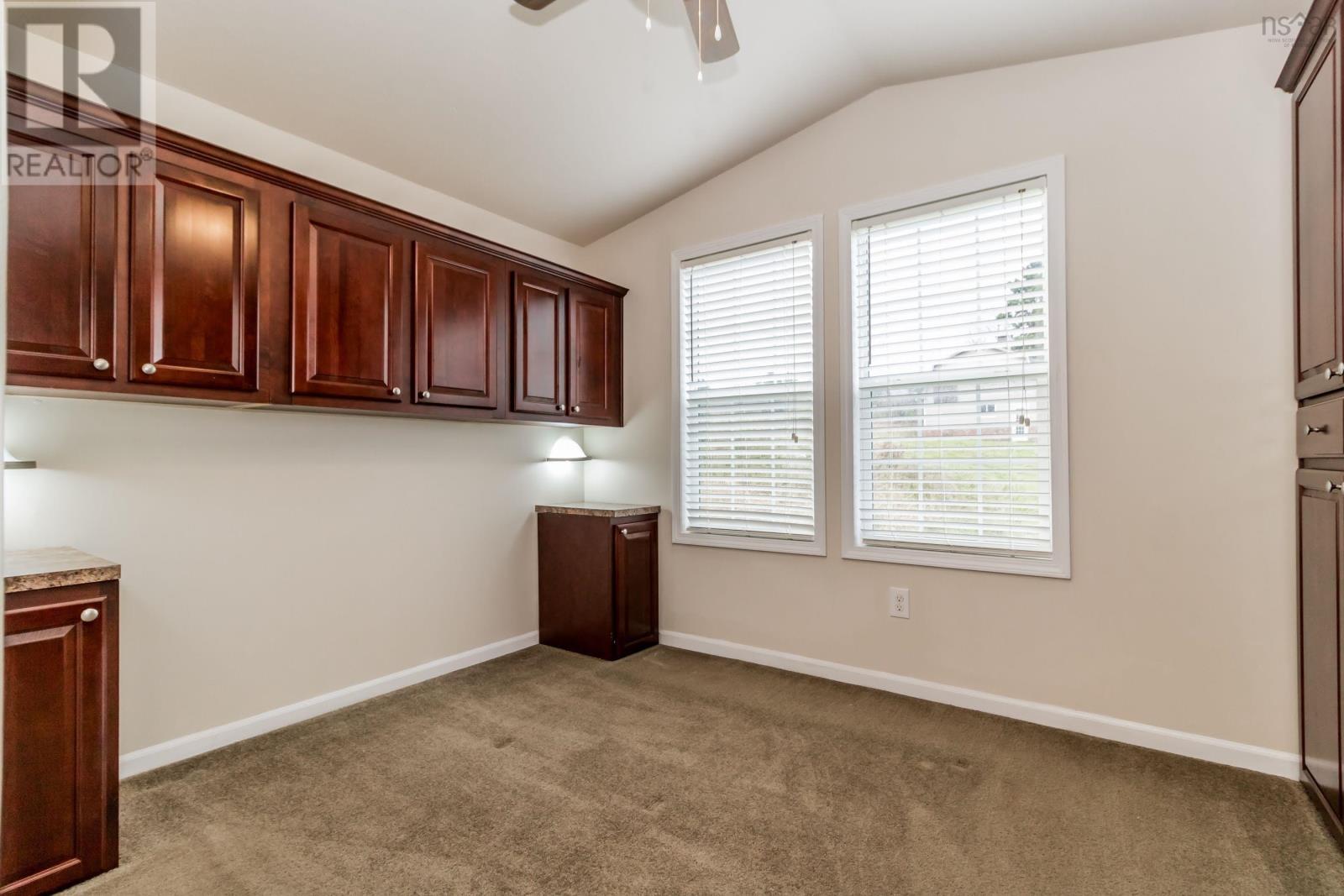 Property 13 of 43 of 912 Ruggles Road