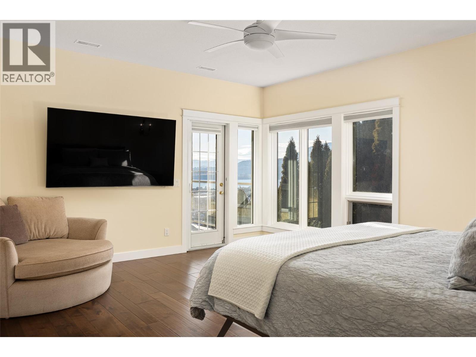  647 Royal Pine Drive, Kelowna