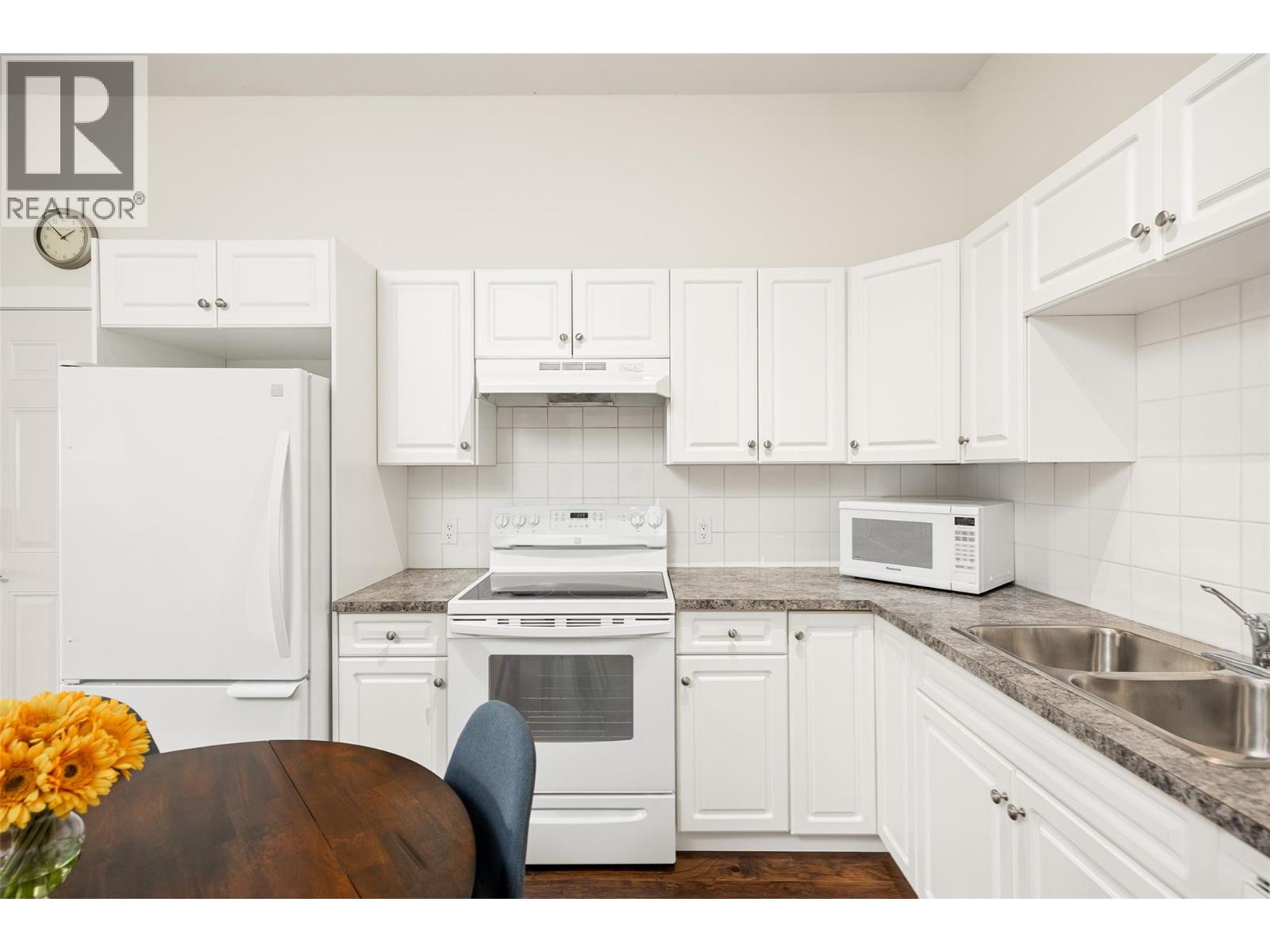  647 Royal Pine Drive, Kelowna