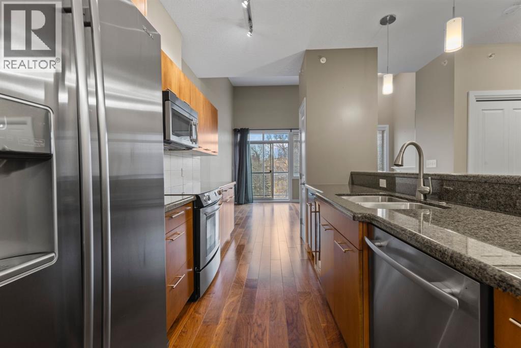 Single Family House Multi-level for Sale in    Street NW Hillhurst Calgary 