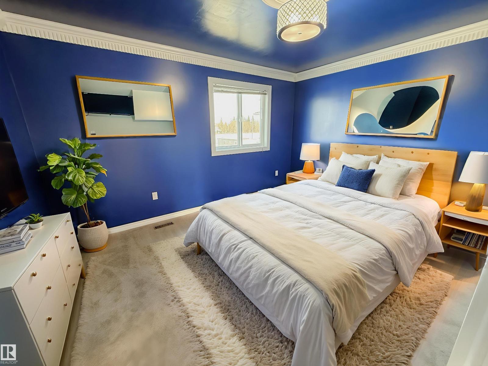 5002 52 AV - Photo 4 of 49, Calmar, Alberta