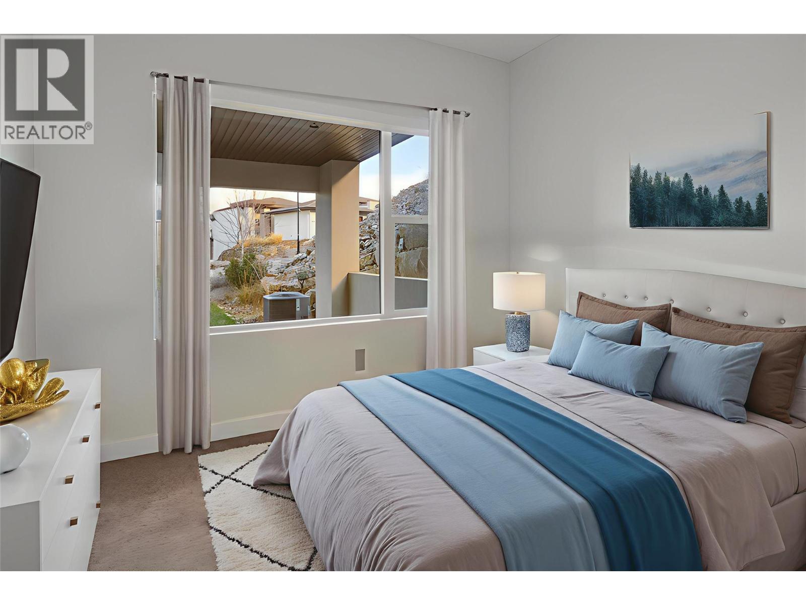  456 Sparrow Hawk Court, Kelowna