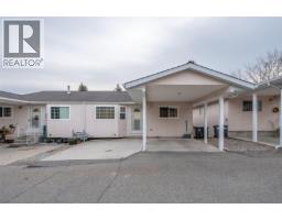 3 14615 Victoria Road North, Summerland