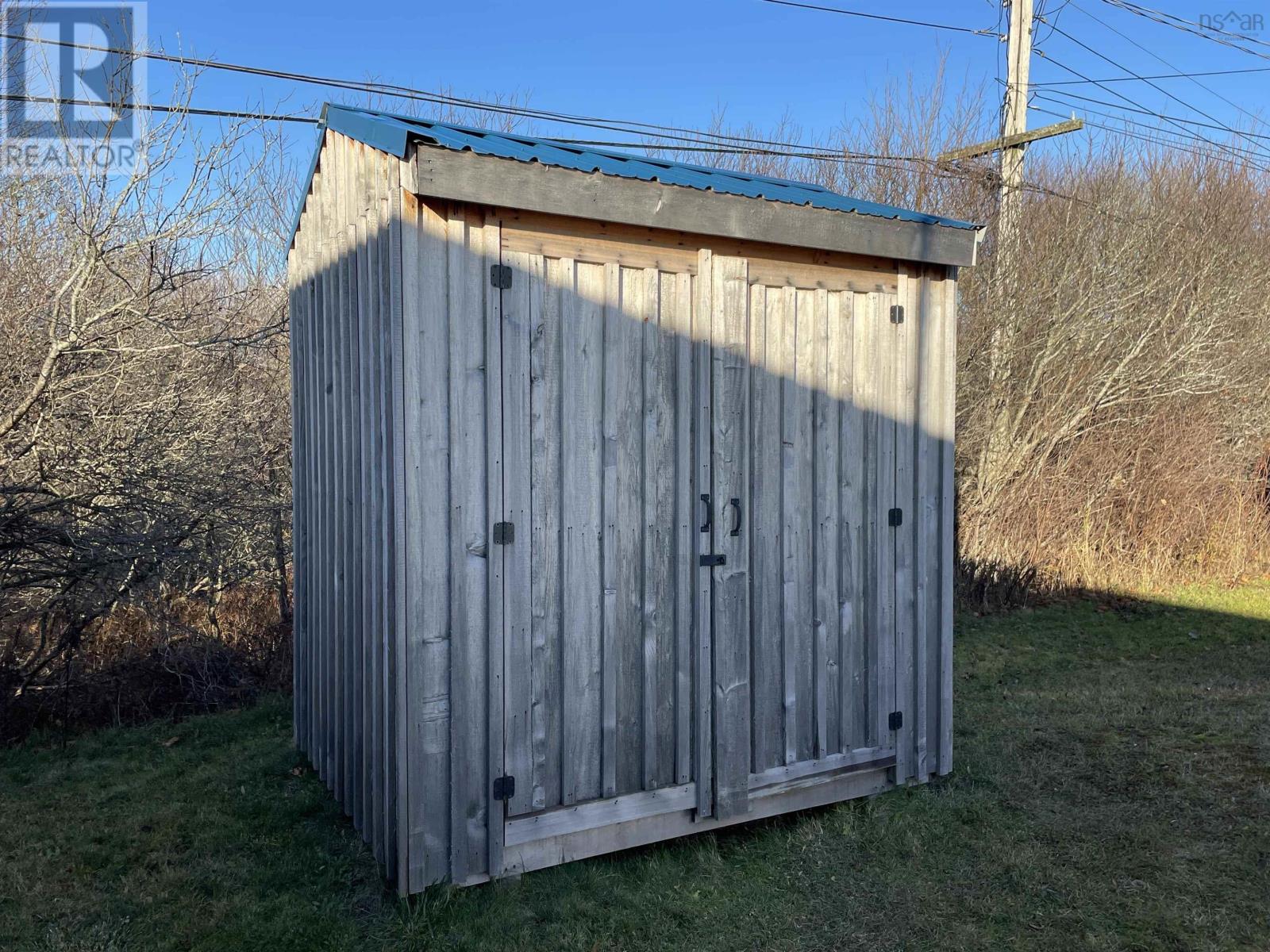 Property 12 of 12 of 21 Andys Avenue