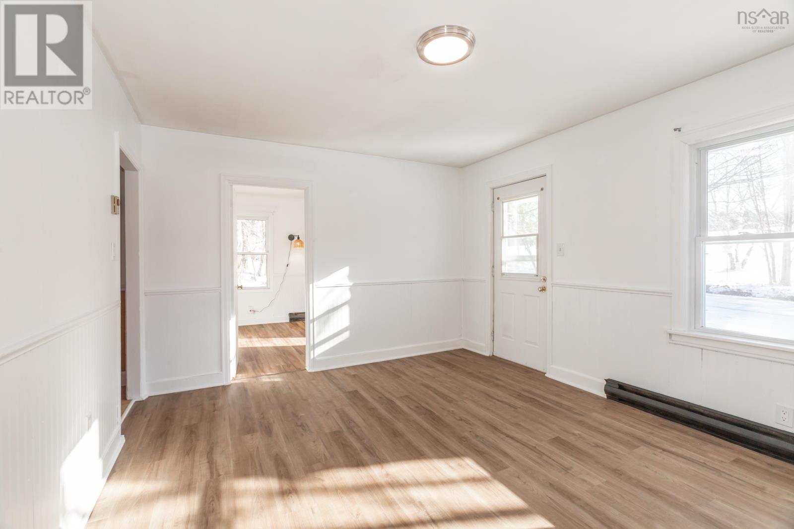 Property 13 of 29 of 1171 Meadowvale Road