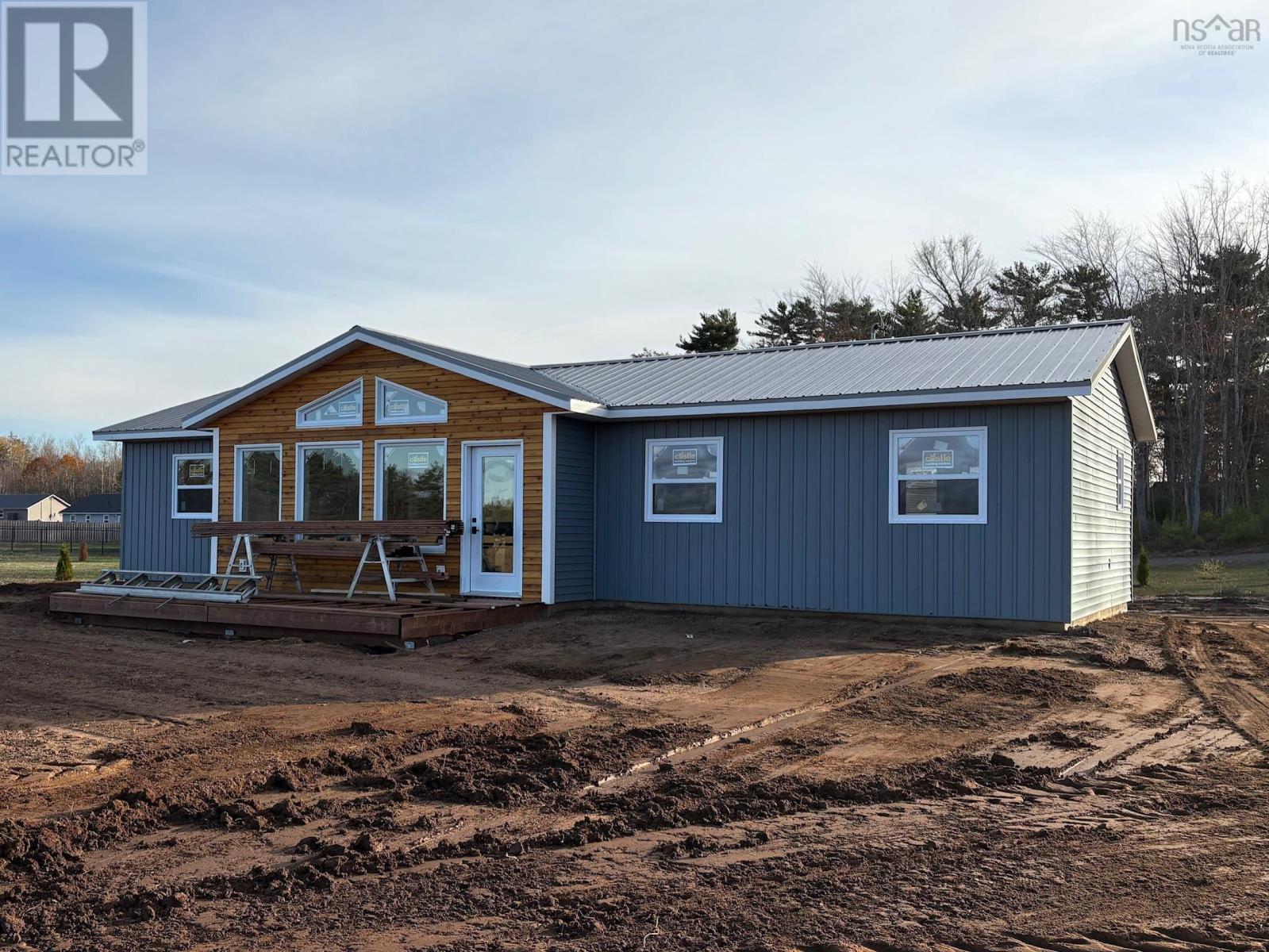 Property 31 of 37 of 668 Whitman Road