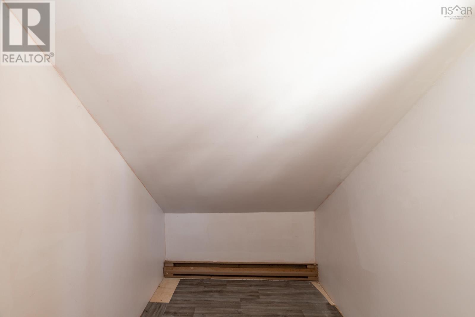 Property 23 of 29 of 1171 Meadowvale Road