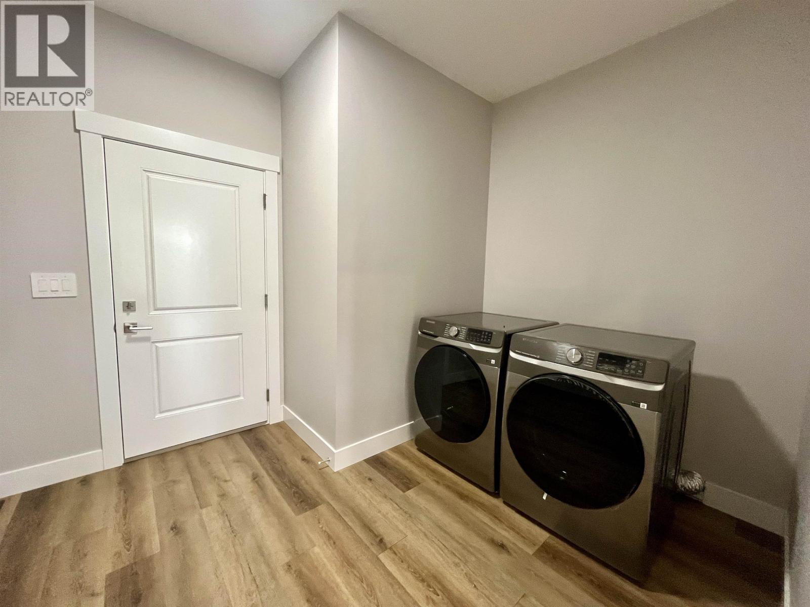 1661 TELEGRAPH Street, Telkwa