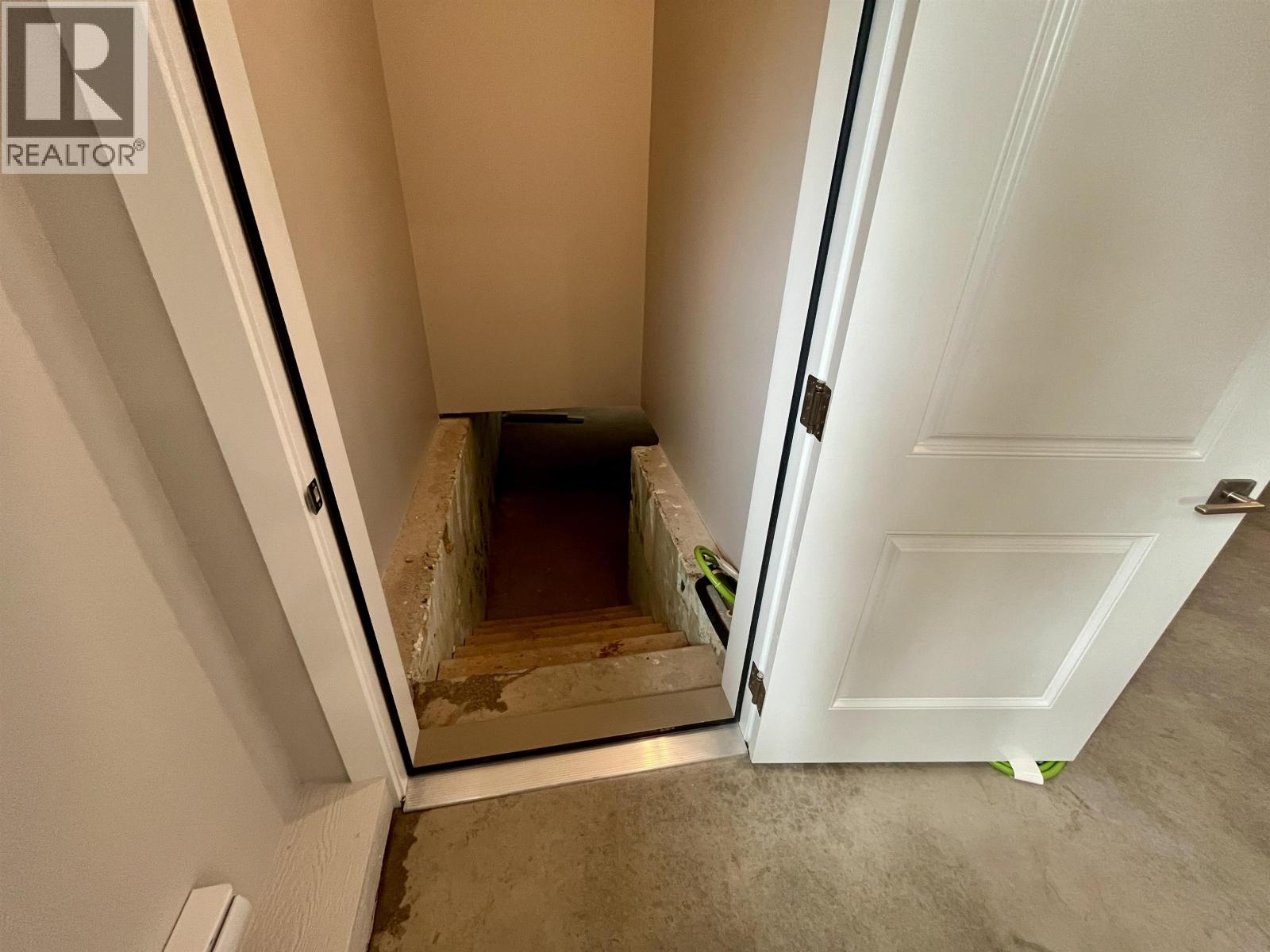 1661 TELEGRAPH Street, Telkwa