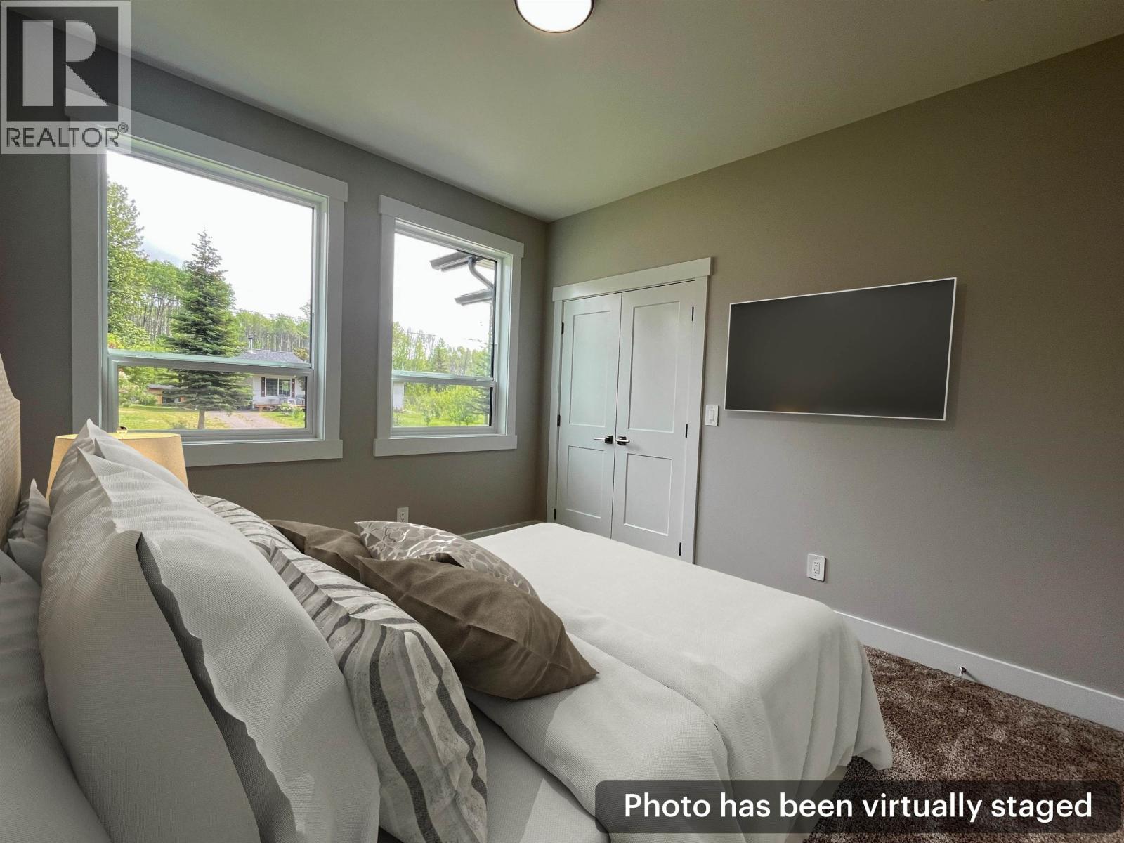 1661 TELEGRAPH Street, Telkwa