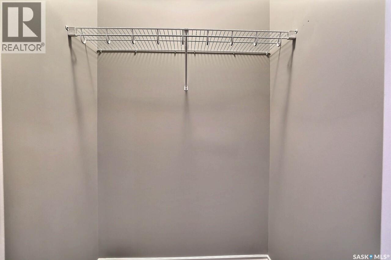 Single Family House Low rise for Sale in   McTavish STREET Regina 