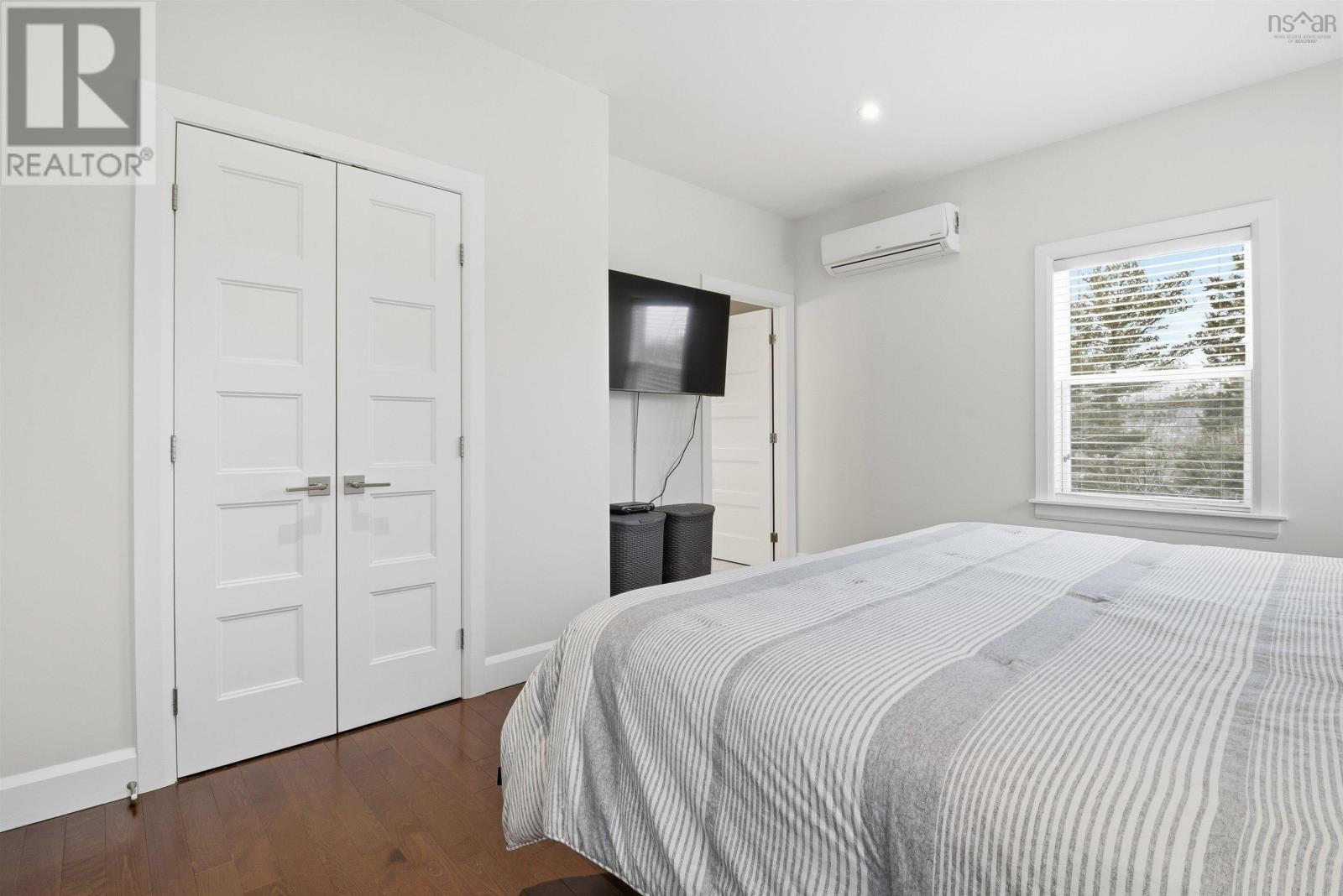 Property 18 of 47 of 254 Laurel Ridge Drive