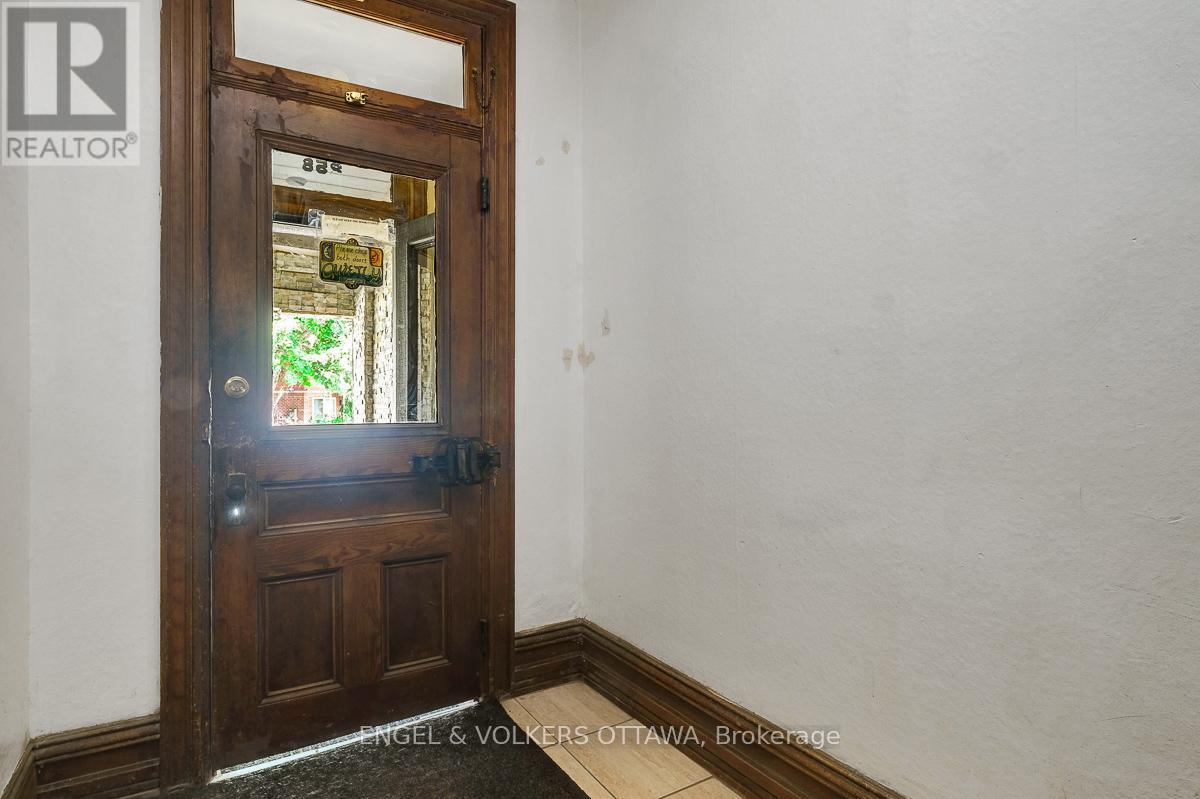 258 KENT STREET — photo 27