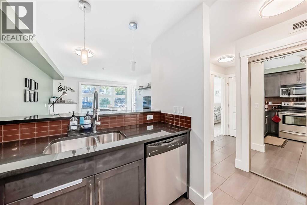 Single Family House for Sale in    Street NE Renfrew Calgary 