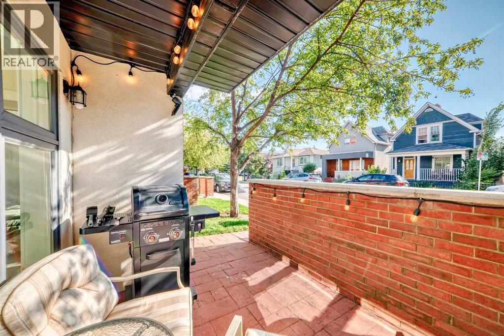 Single Family House for Sale in    Street NE Renfrew Calgary 