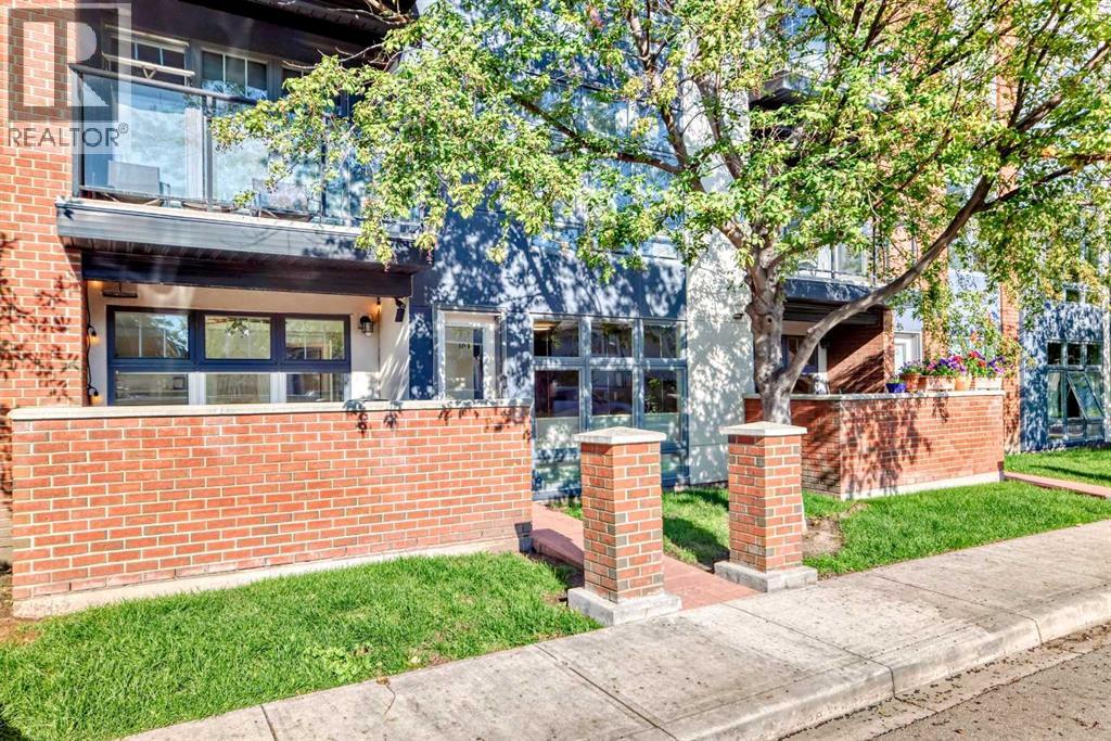 Single Family House for Sale in    Street NE Renfrew Calgary 