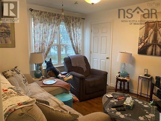 Property 6 of 15 of 272/274 York Street