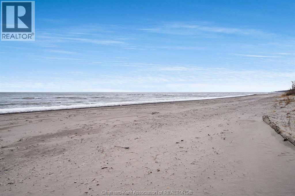 11373 Bowman AVENUE, Rondeau Park, Ontario, N0P1X0 — Photo 29