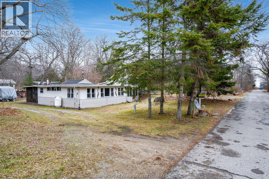 11373 Bowman AVENUE, Rondeau Park, Ontario, N0P1X0 — Photo 14